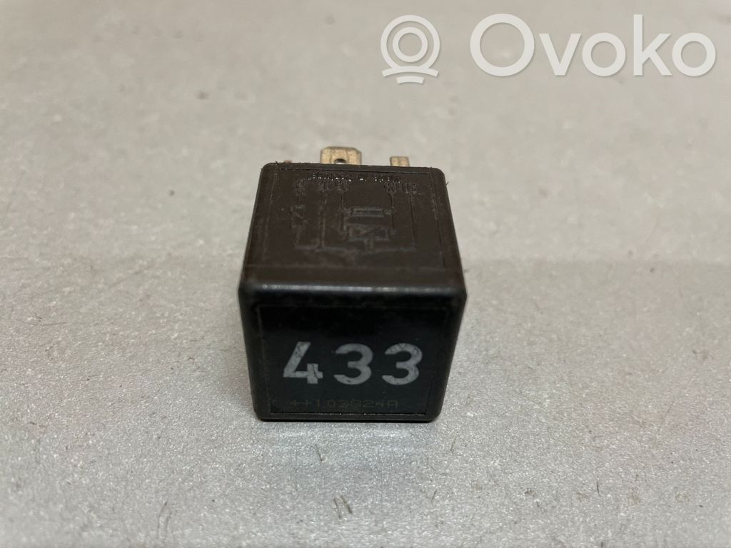 Volkswagen Golf V Otros relés 