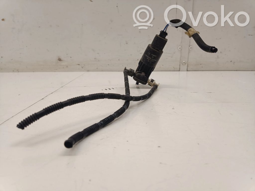 Opel Astra K Windscreen/windshield washer pump 