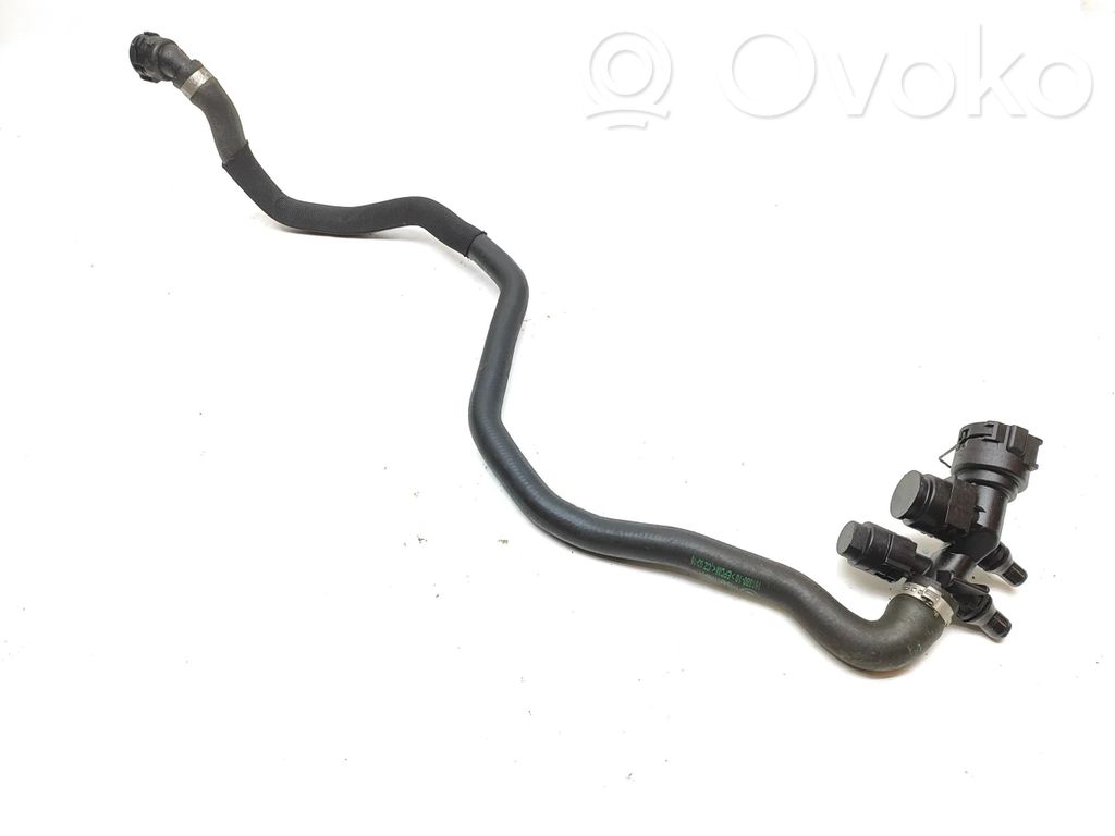 BMW 5 F10 F11 Engine coolant pipe/hose 