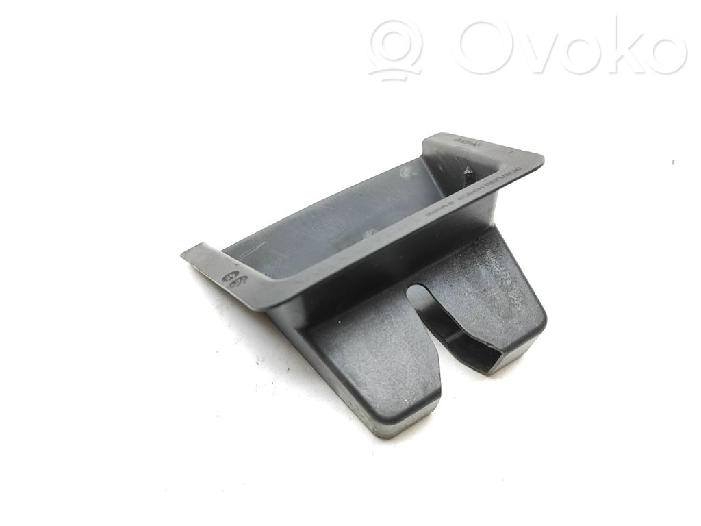 Volvo S90, V90 Tailgate/boot lid lock trim 