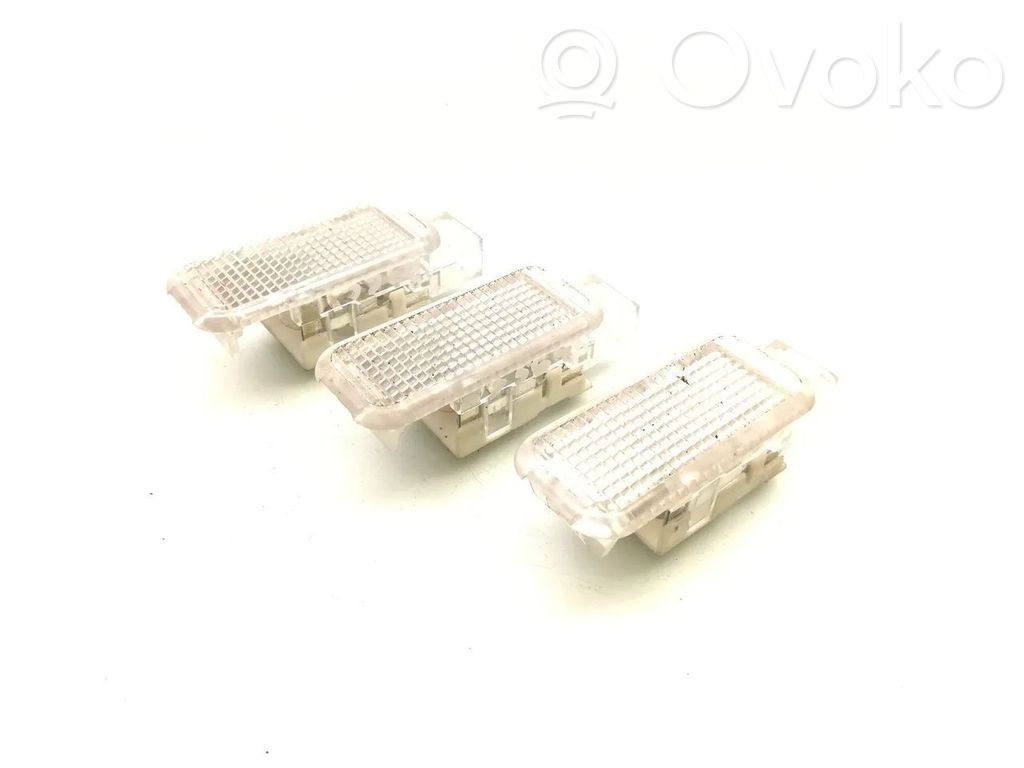 Audi A6 S6 C6 4F Otras luces interiores 