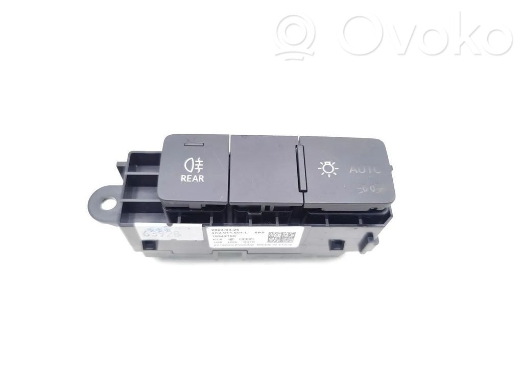 Audi Q4 e-tron Light switch 