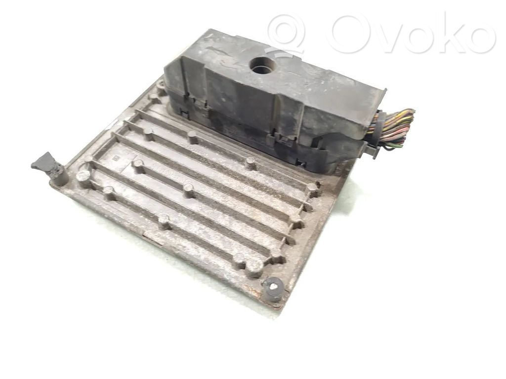 Ford Fiesta Engine control unit/module 