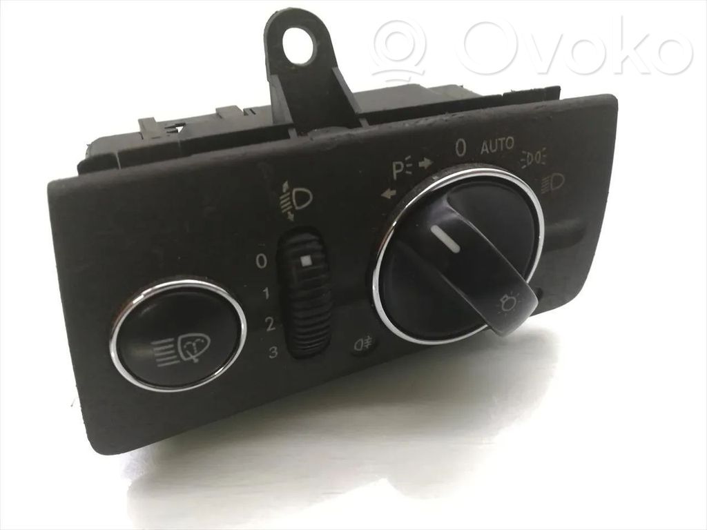Mercedes-Benz E W211 Interruptor de luz 