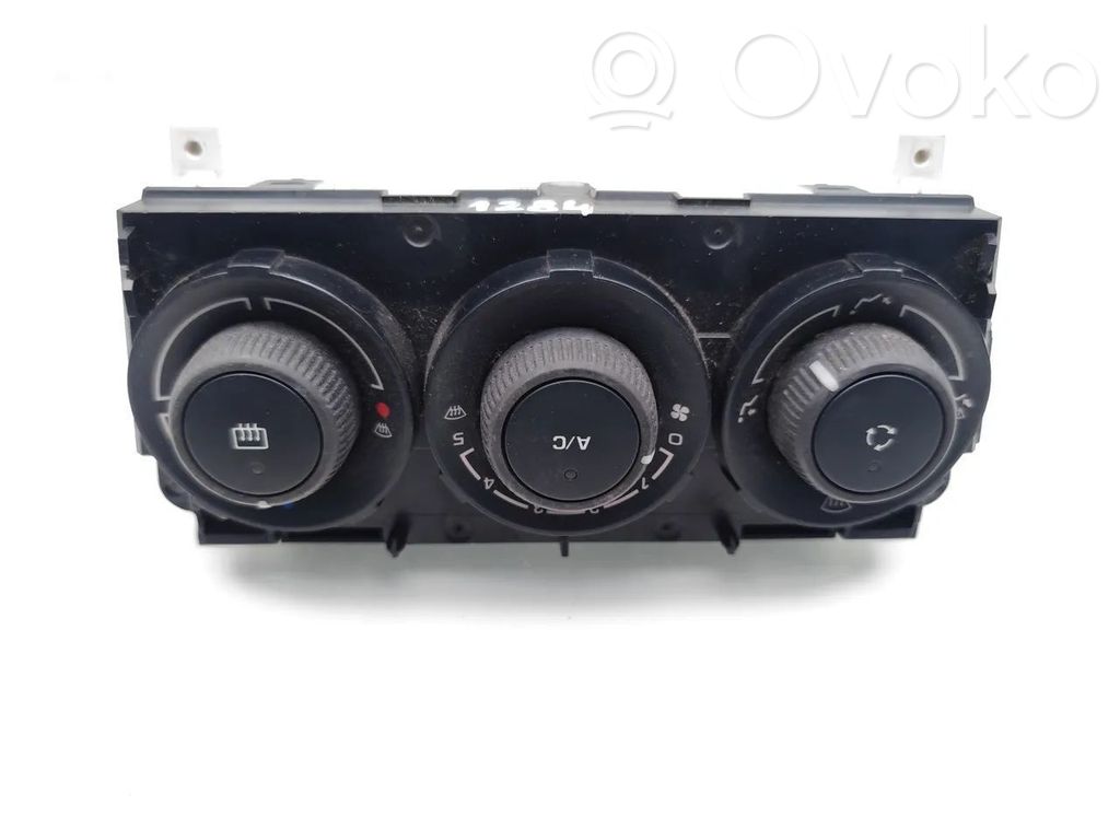 Peugeot 308 Climate control unit 