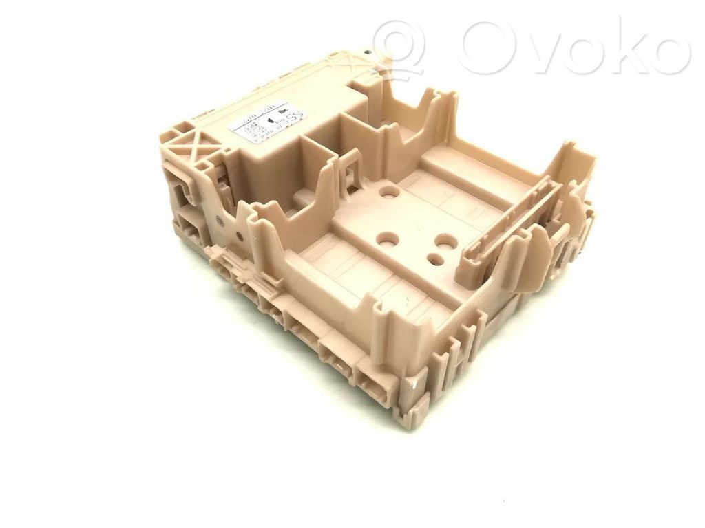 Toyota Aygo AB40 Fuse box set 