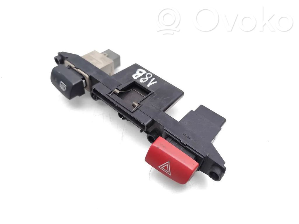 KIA Rio Botón interruptor de luz de peligro 