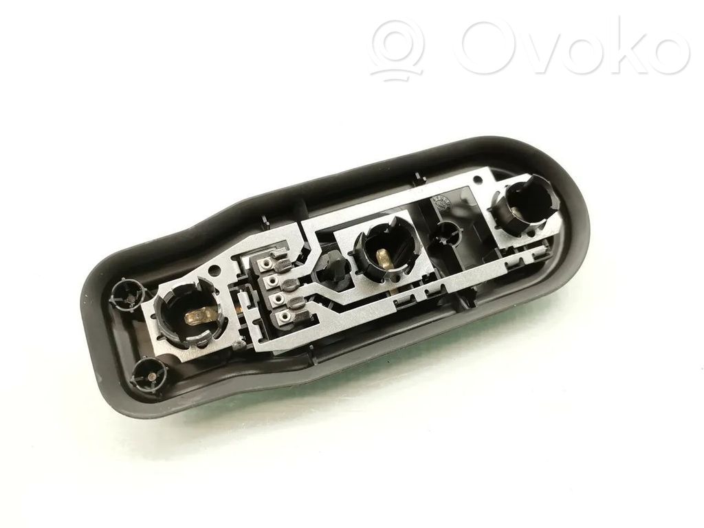 BMW 5 E39 Tail light bulb cover holder 
