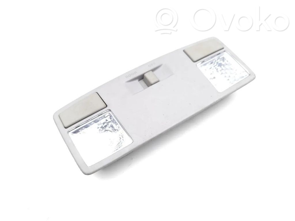 Luz del asiento delantero
