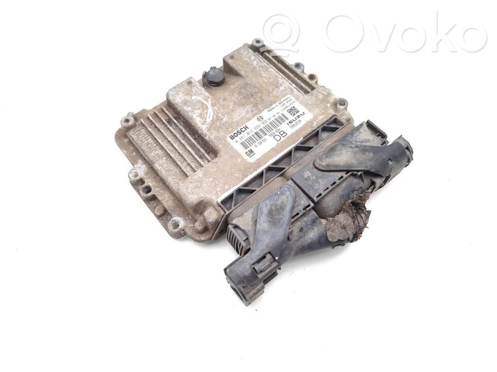 Opel Astra H Engine control unit/module 