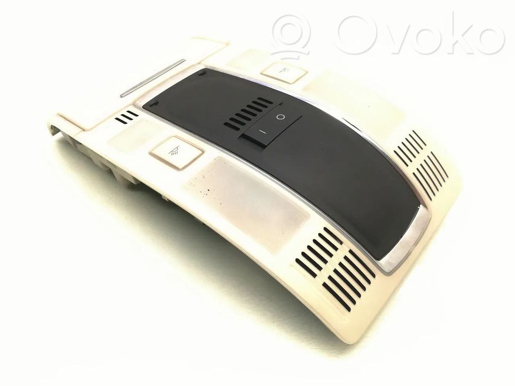 Audi A6 S6 C6 4F Front seat light 