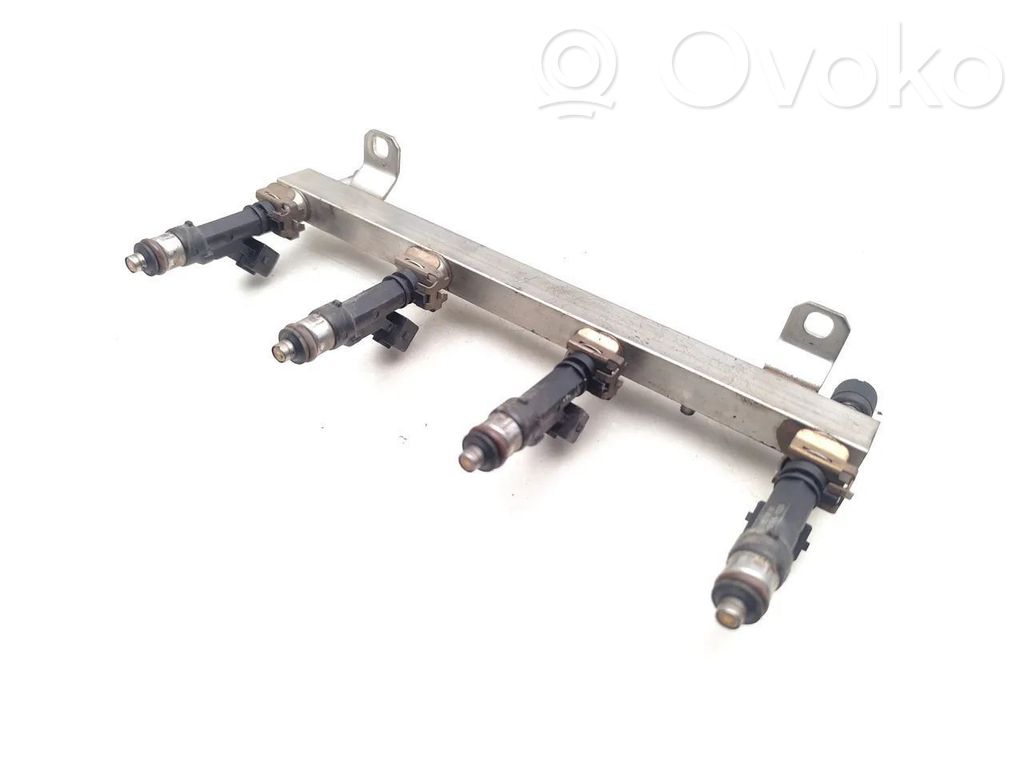 Opel Corsa E Fuel injectors set 