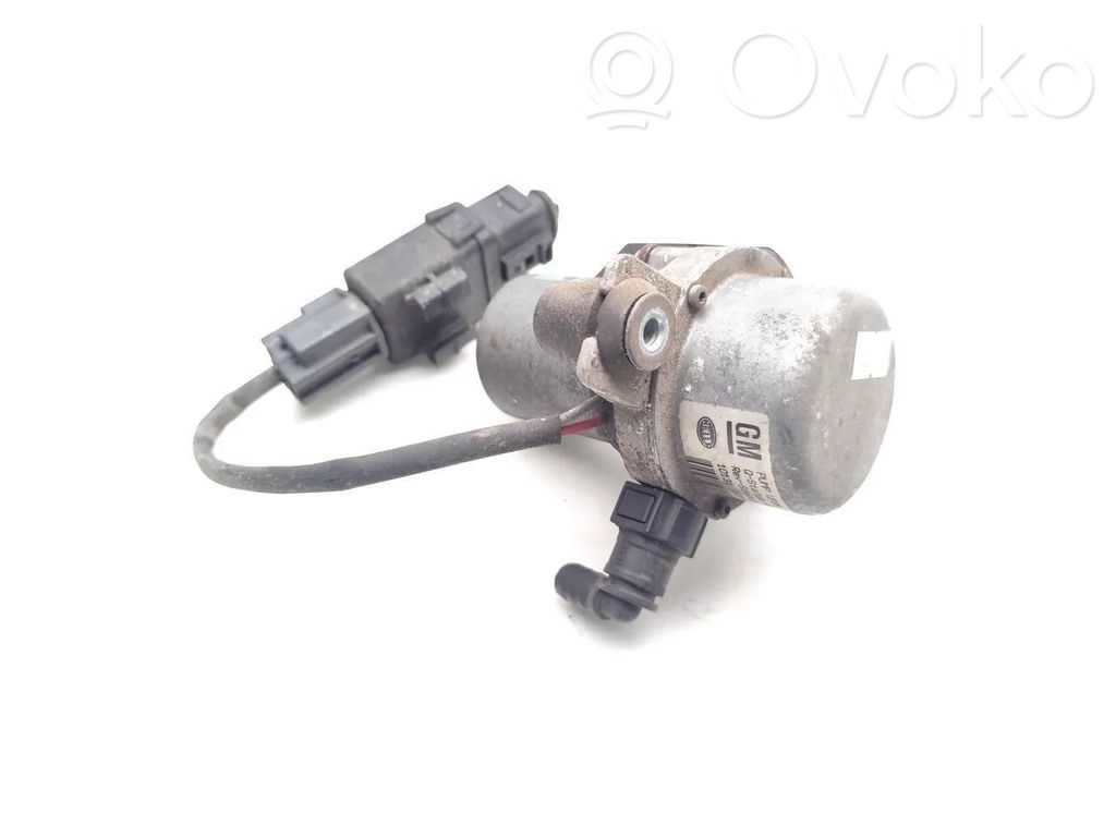 Opel Meriva B Vacuum air tank 