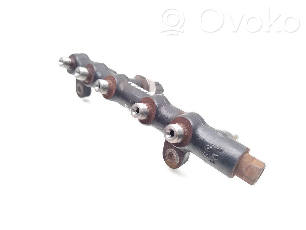 Peugeot 3008 II Fuel main line pipe 