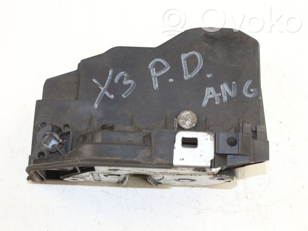 BMW X3 E83 Front door lock 
