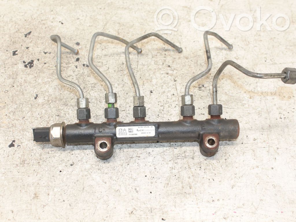 Ford C-MAX II Fuel main line pipe 
