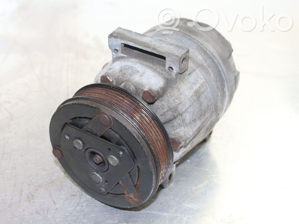 Nissan Primastar Air conditioning (A/C) compressor (pump) 