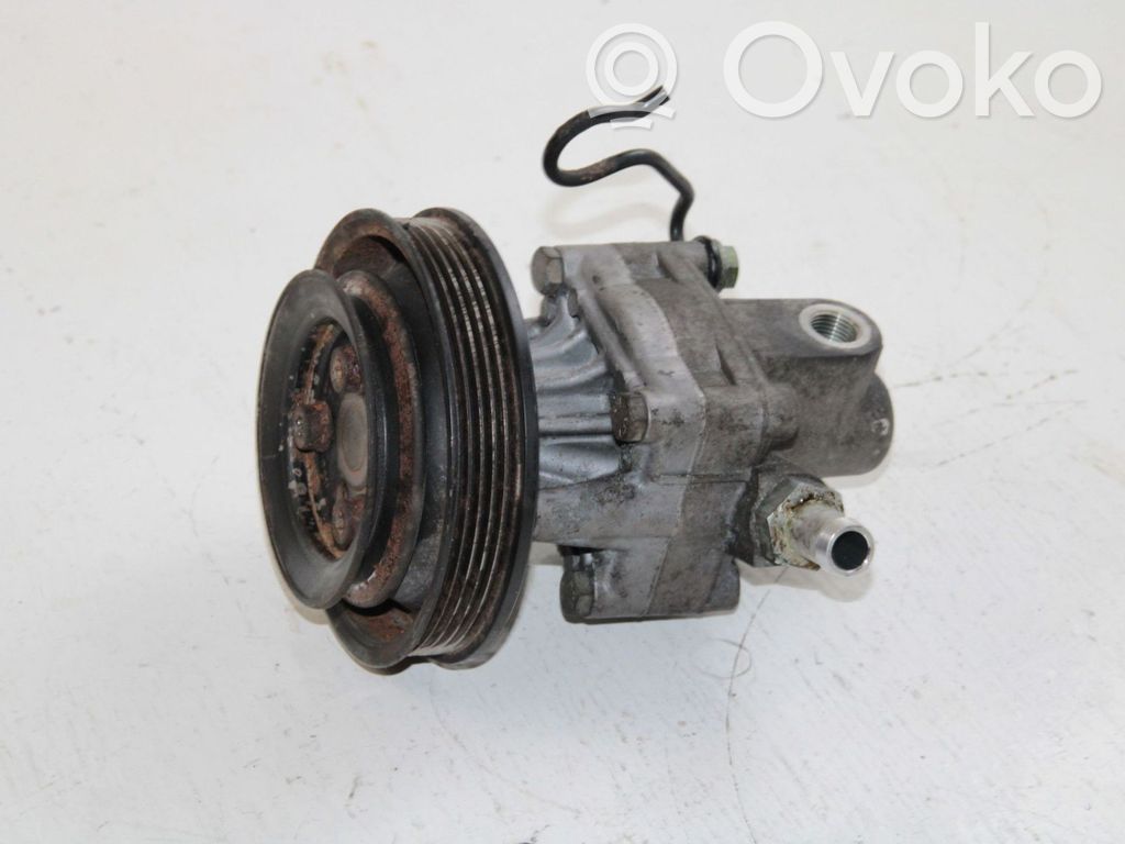 Audi A6 S6 C5 4B Ohjaustehostimen pumppu 