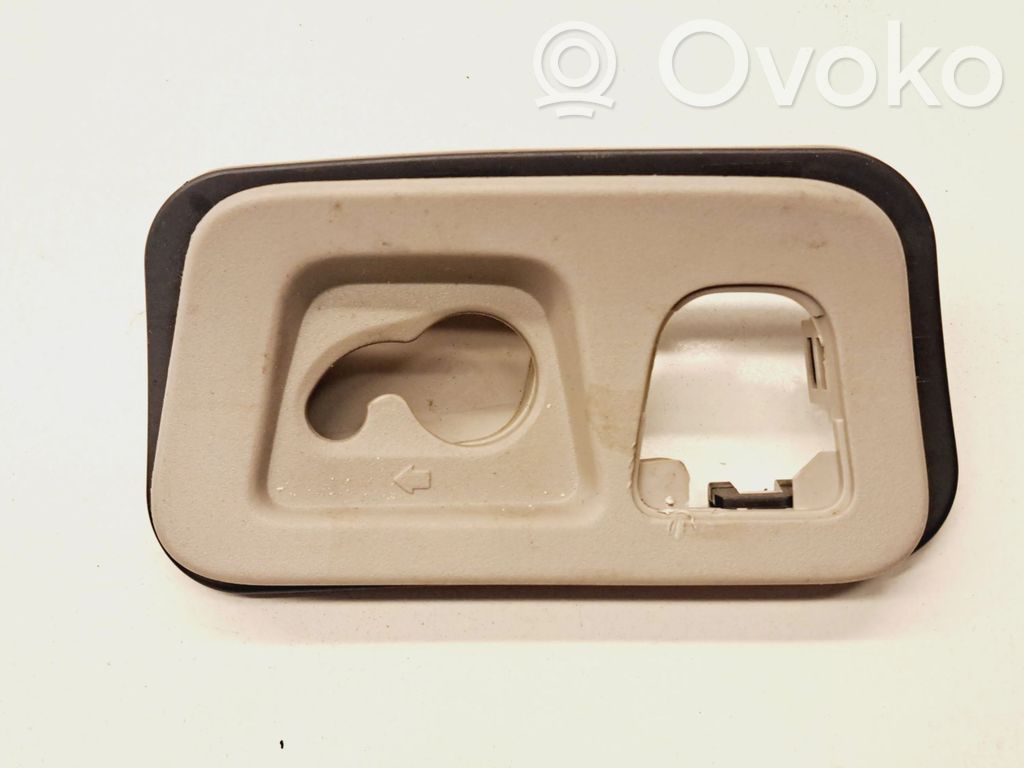 Volvo V50 Cargo luggage net fixing mount 
