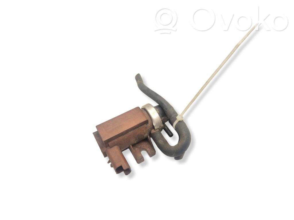 Volvo V50 Solenoīda vārsts 
