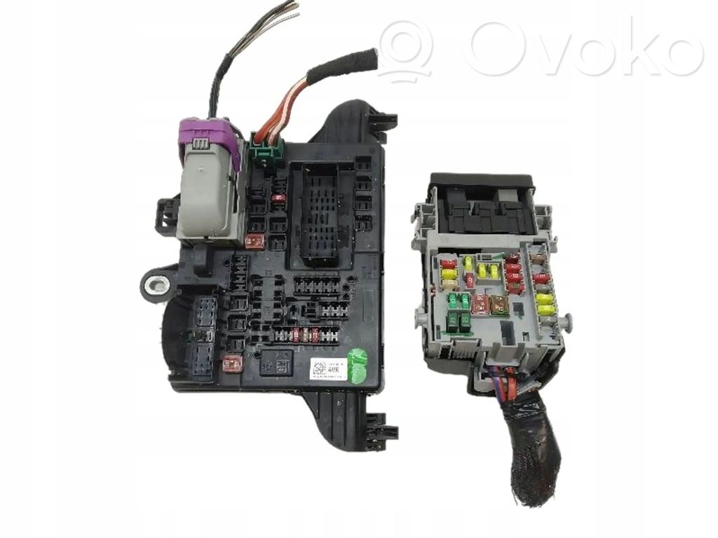 Opel Insignia A Fuse box set 