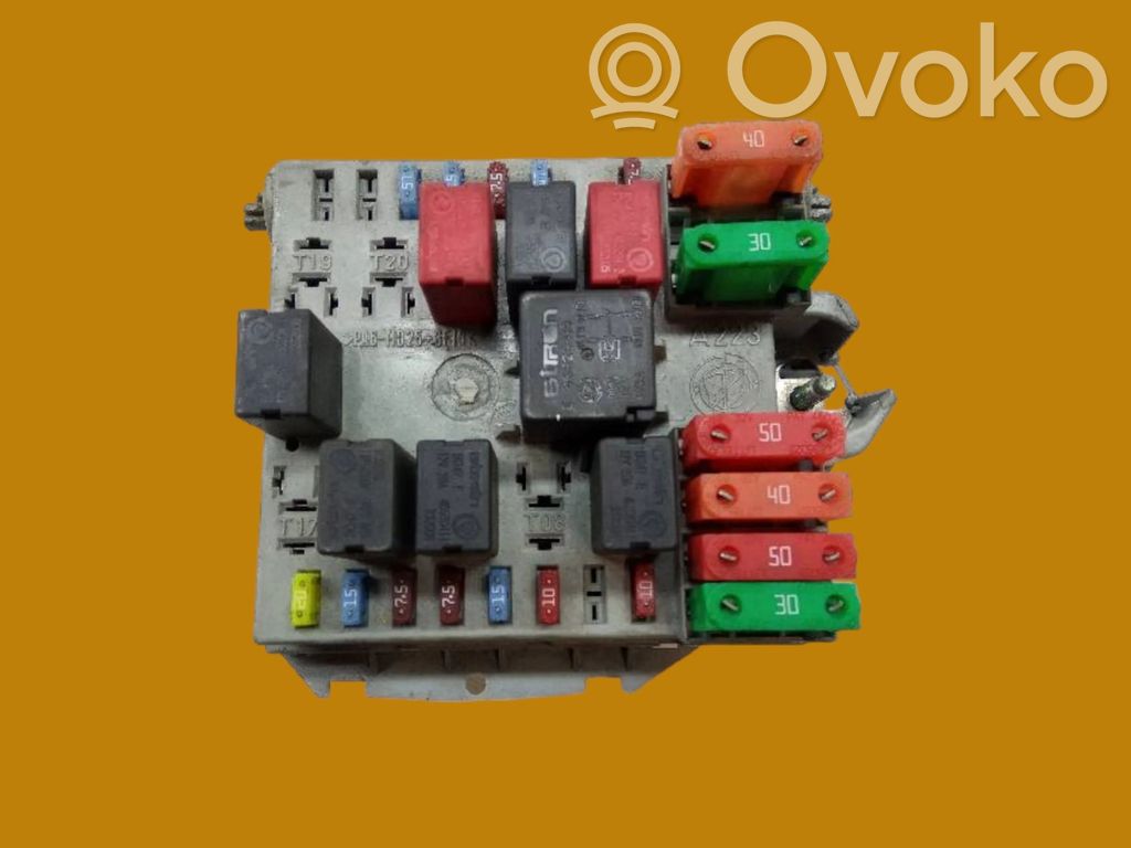 Alfa Romeo GT Fuse box set 