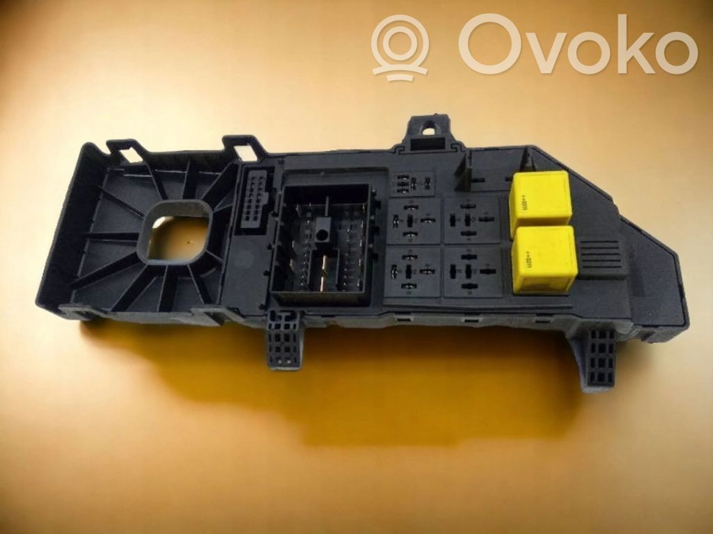 Opel Vectra C Fuse box set 