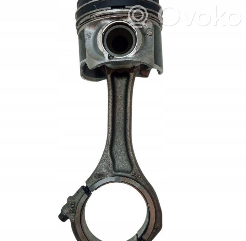 Audi A4 S4 B8 8K Piston with connecting rod 