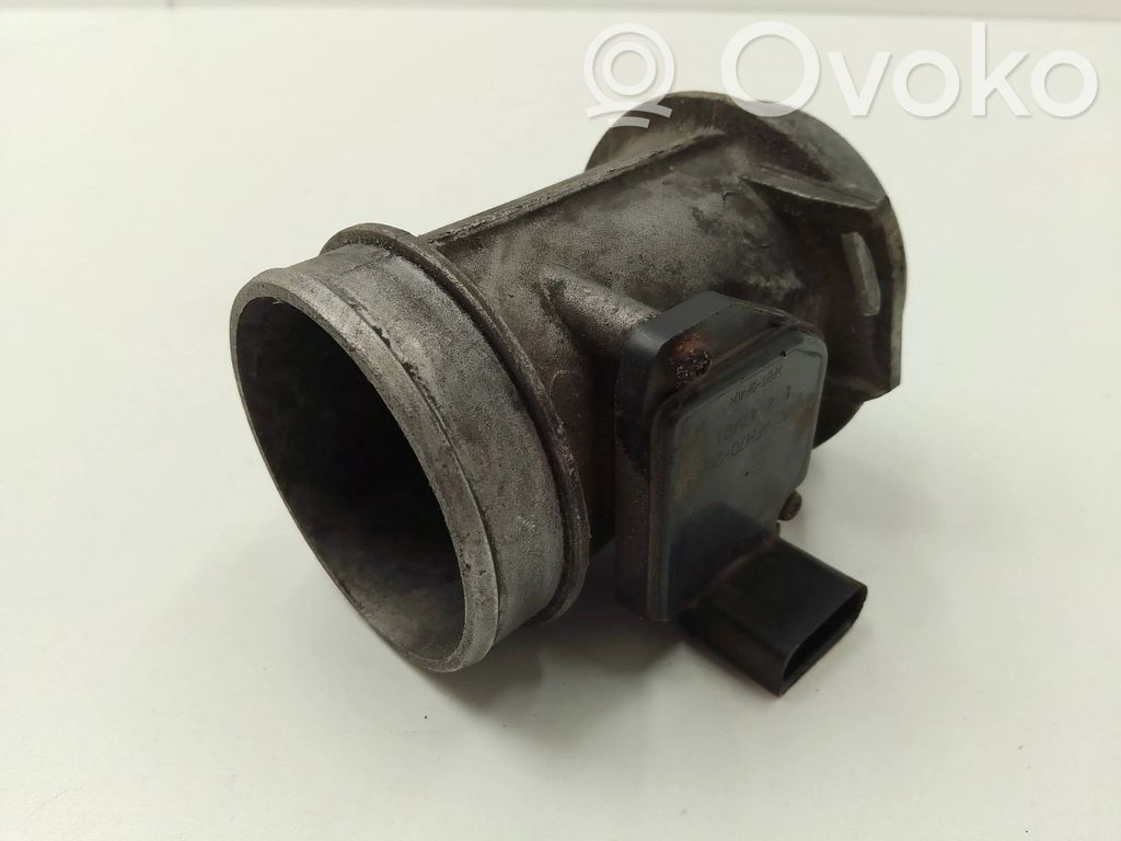 Audi A4 S4 B6 8E 8H Ilmamassan virtausanturi 