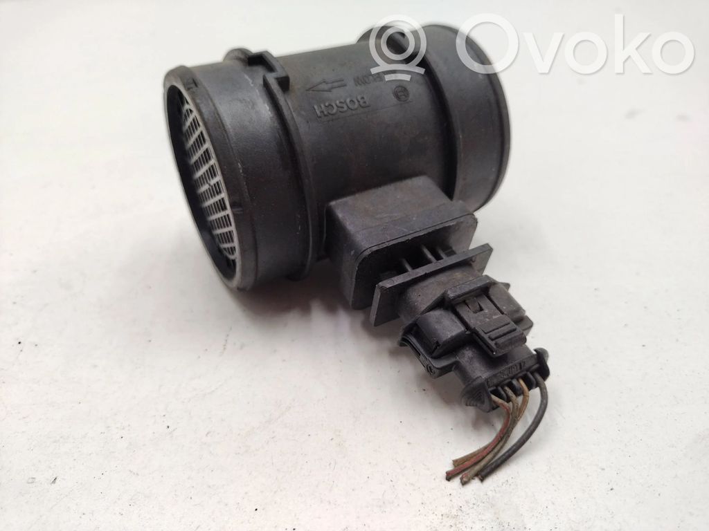 Opel Astra H Mass air flow meter 