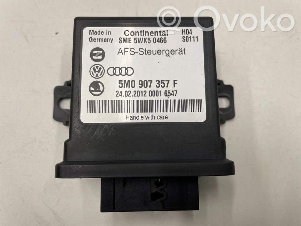 Volkswagen PASSAT B7 Light module LCM 