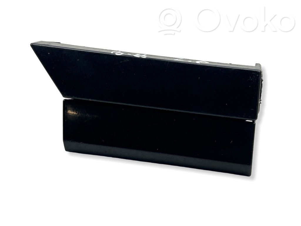 Volkswagen PASSAT B8 Moulure, baguette/bande protectrice d'aile