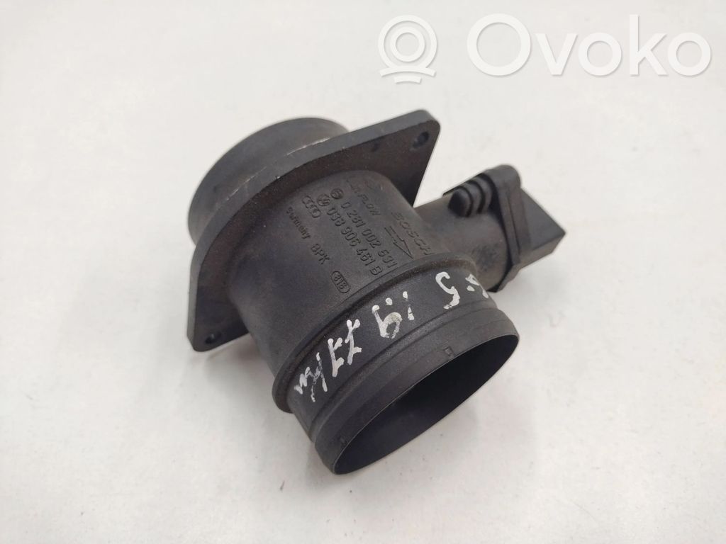Volkswagen Golf V Debitmetru aer 