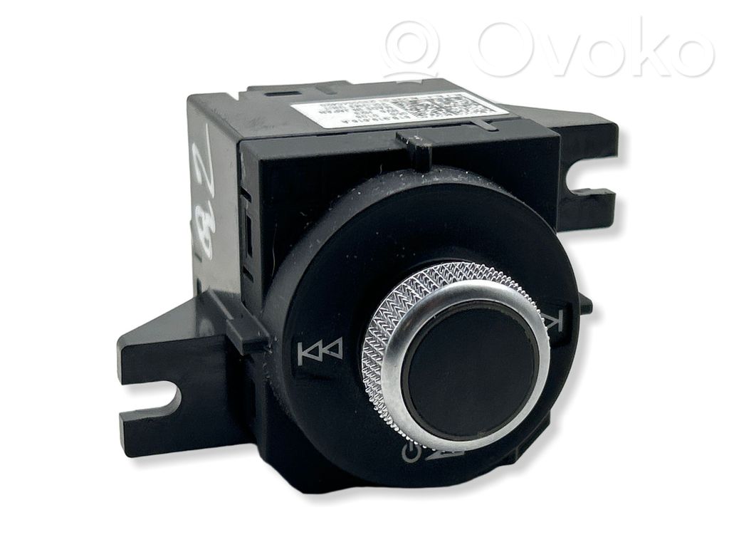Audi Q2 - Sound control switch 