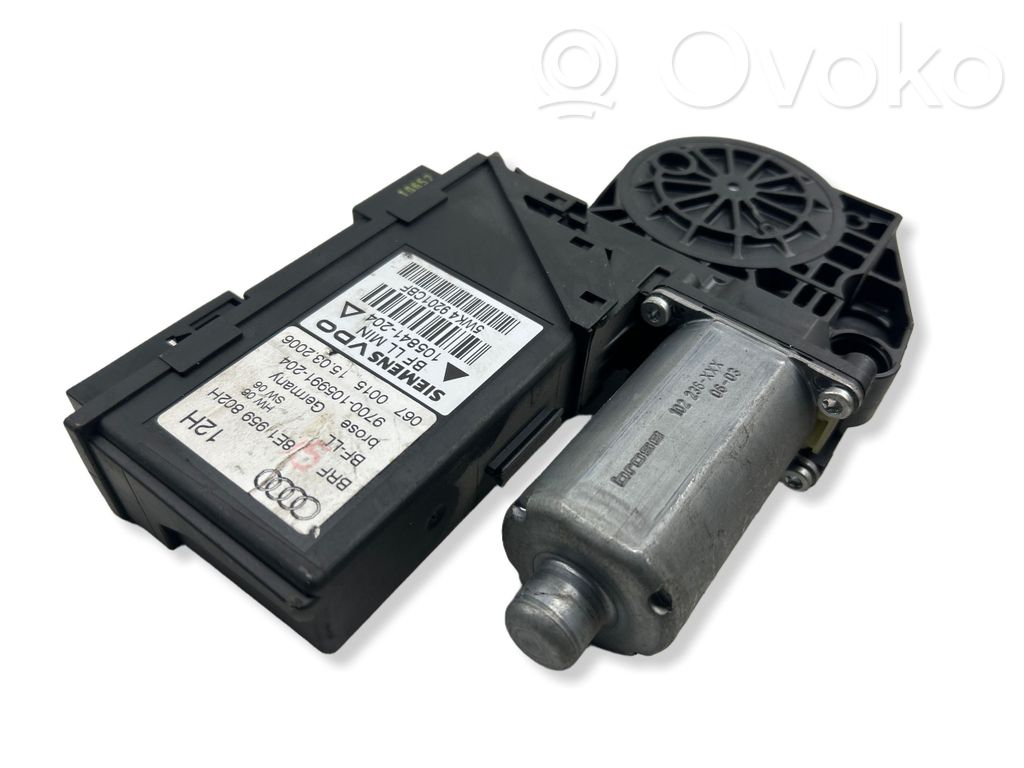 Audi A4 S4 B7 8E 8H Silnik regulatora szyby drzwi przednich 