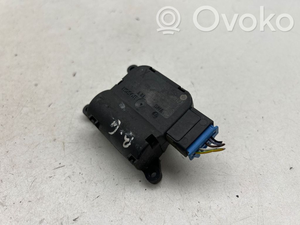 Volkswagen PASSAT B6 Motorino attuatore aria 