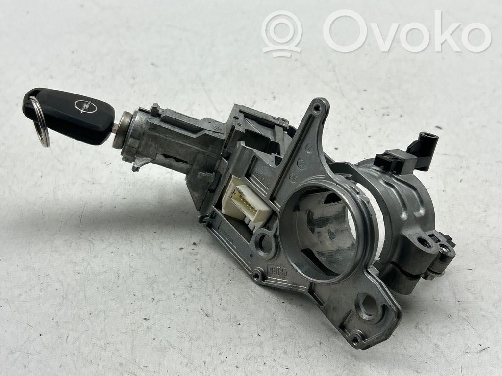 Opel Astra H Ignition lock 