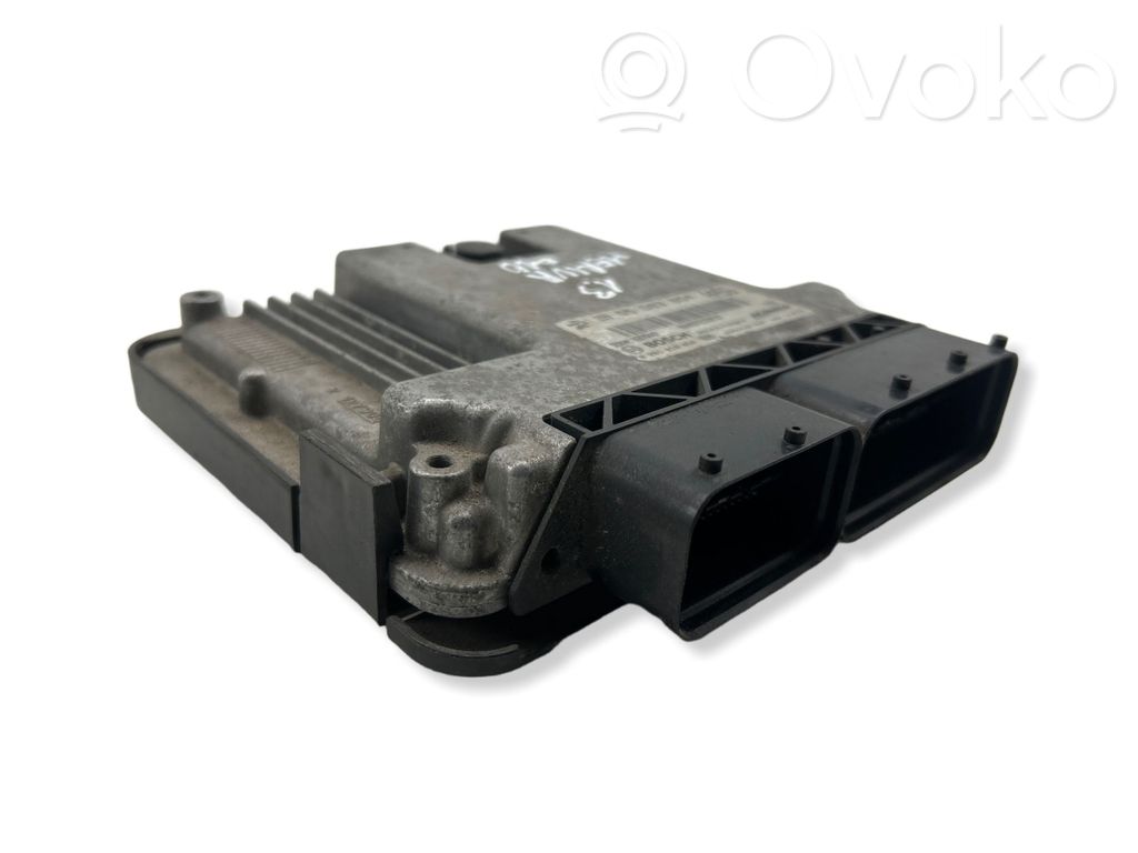 Opel Meriva B Engine control unit/module 