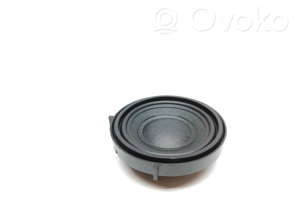 BMW X3 G01 Front door speaker 