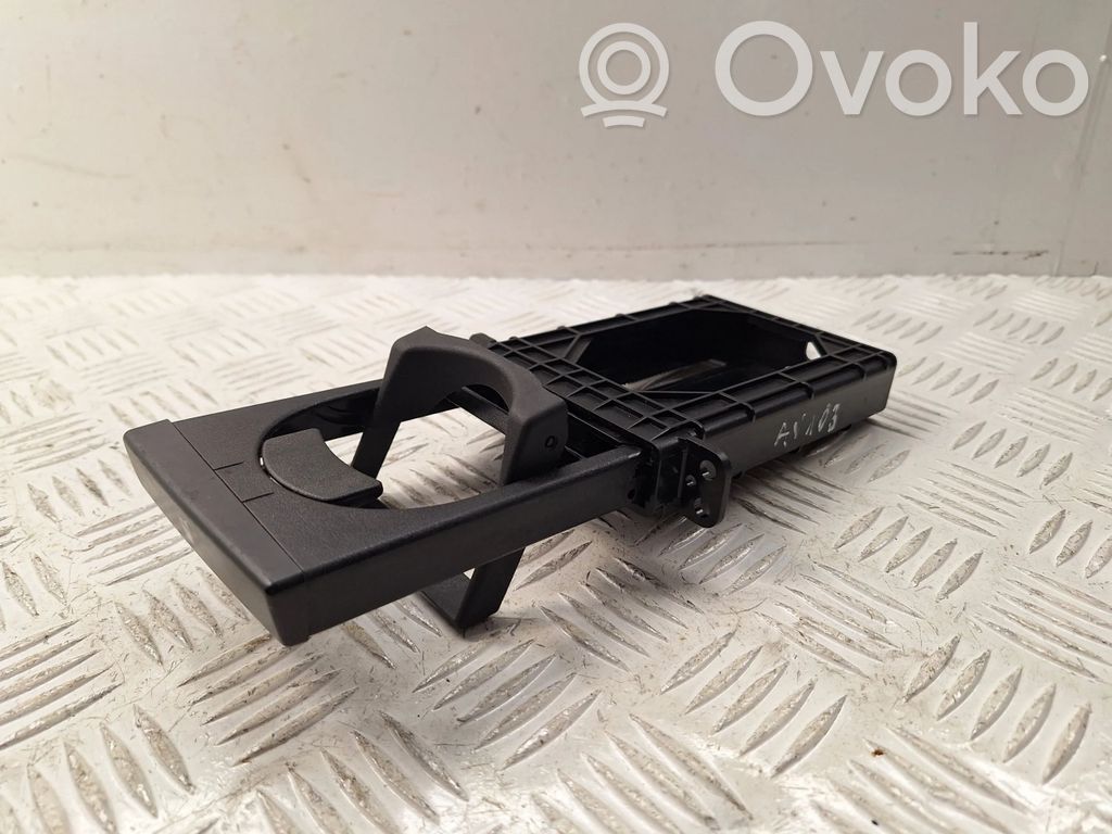 Toyota Avensis T250 Cup holder 