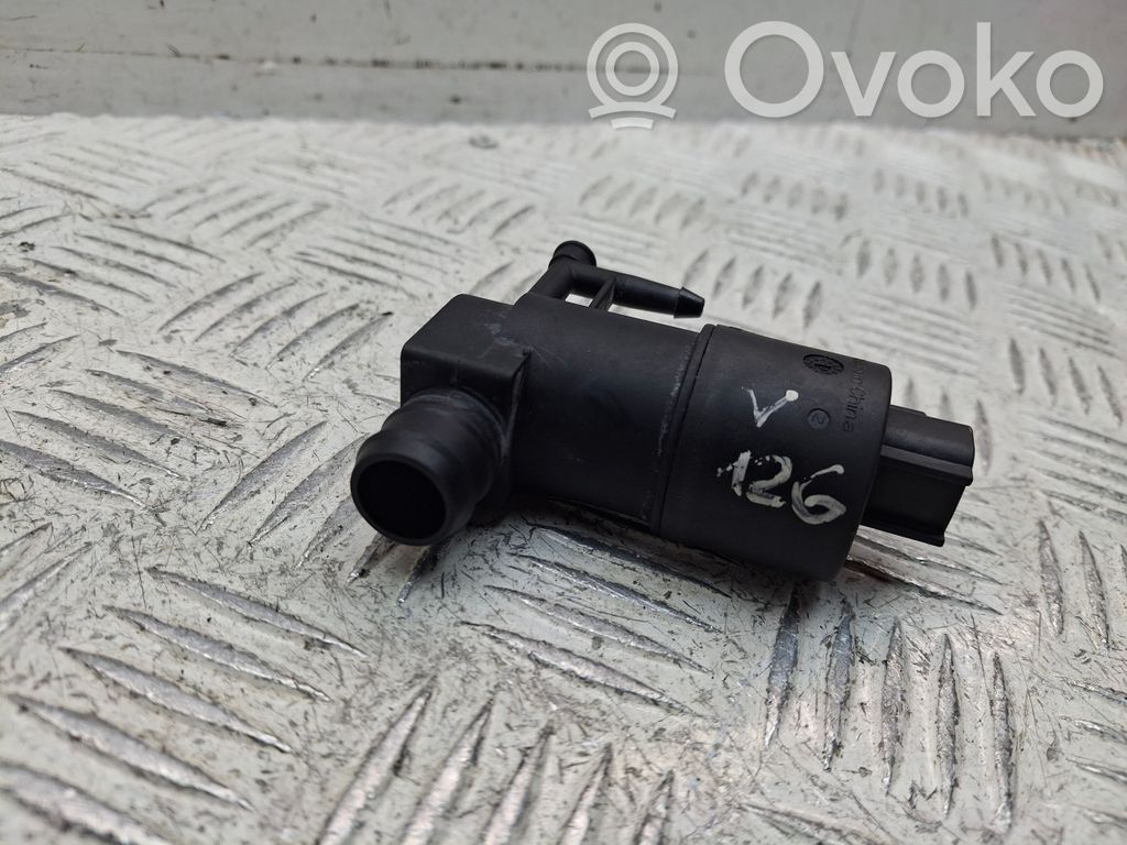 Toyota Verso Windscreen/windshield washer pump 