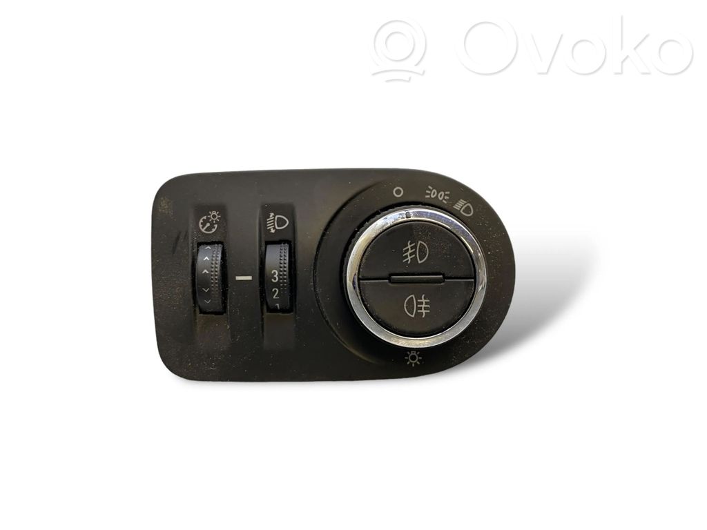 Opel Corsa D Light switch 