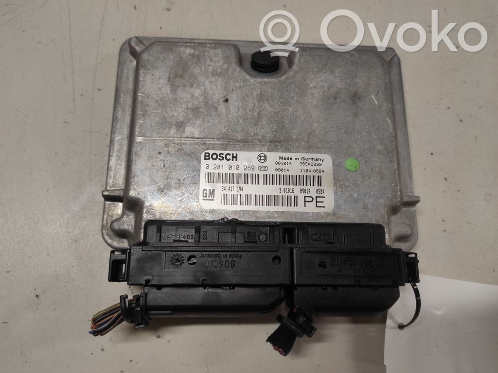 Toyota Avensis T250 Engine control unit/module 