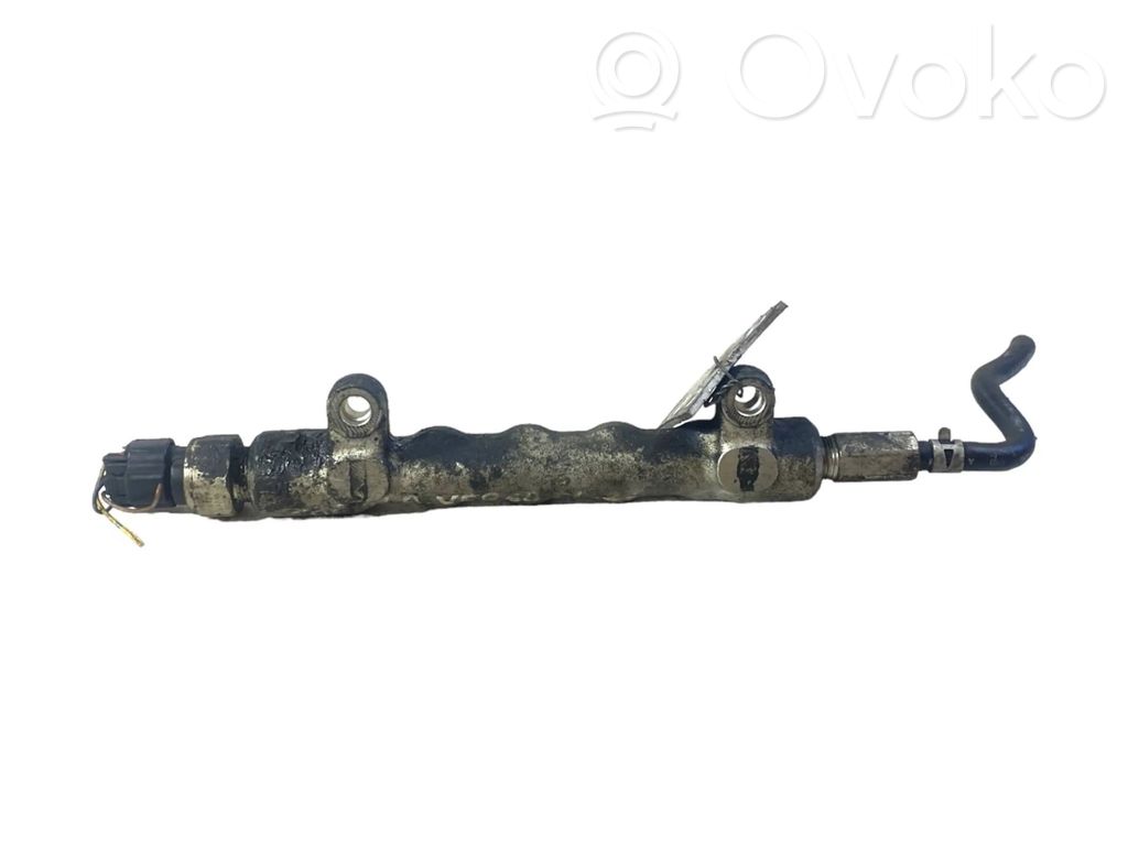 Toyota Corolla Verso AR10 Fuel main line pipe 