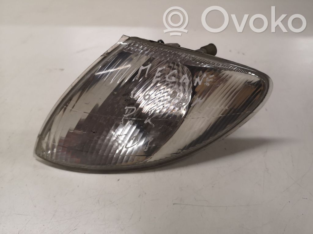 Renault Megane I Front indicator light 