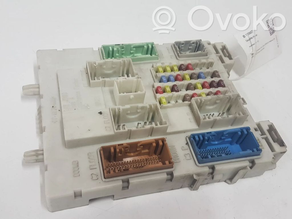 Ford Focus Fuse module 