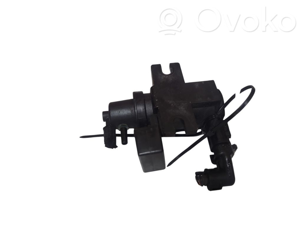 BMW 1 E81 E87 Solenoīda vārsts 