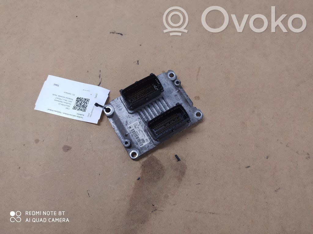 Opel Astra H Engine control unit/module 