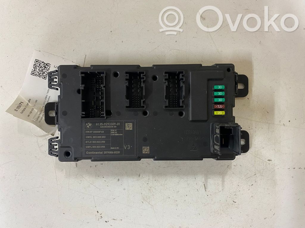 Moduł / Sterownik komfortu   6135929330901,A2C3045020800,00000F48,003000002,003022050,1207190806B12201