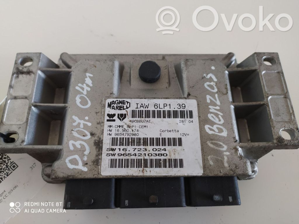 Peugeot 307 CC Engine control unit/module 